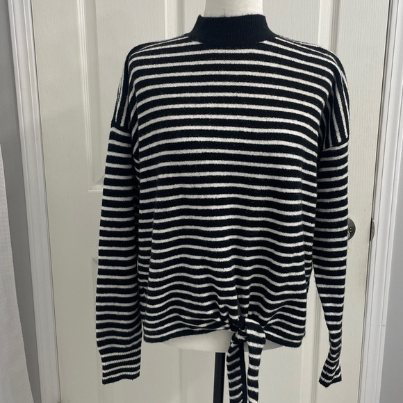 LOFT Mock Neck Turtleneck Front Tie Sweater Wool Blend Drop Shoulder Roomy SZ M - Picture 6 of 11